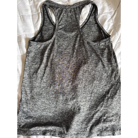UNDER ARMOUR tank top size M medium - Picture 4 of 5